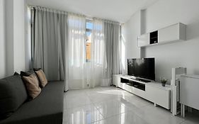 Graciano'S Sea House